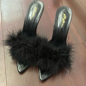 Black fluffy heels